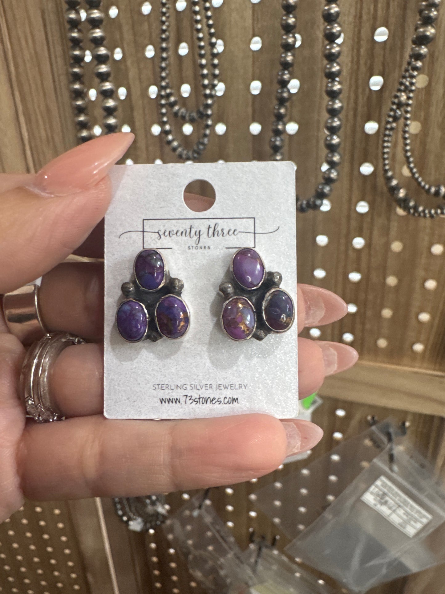 Purple Spiny Oyster clusters