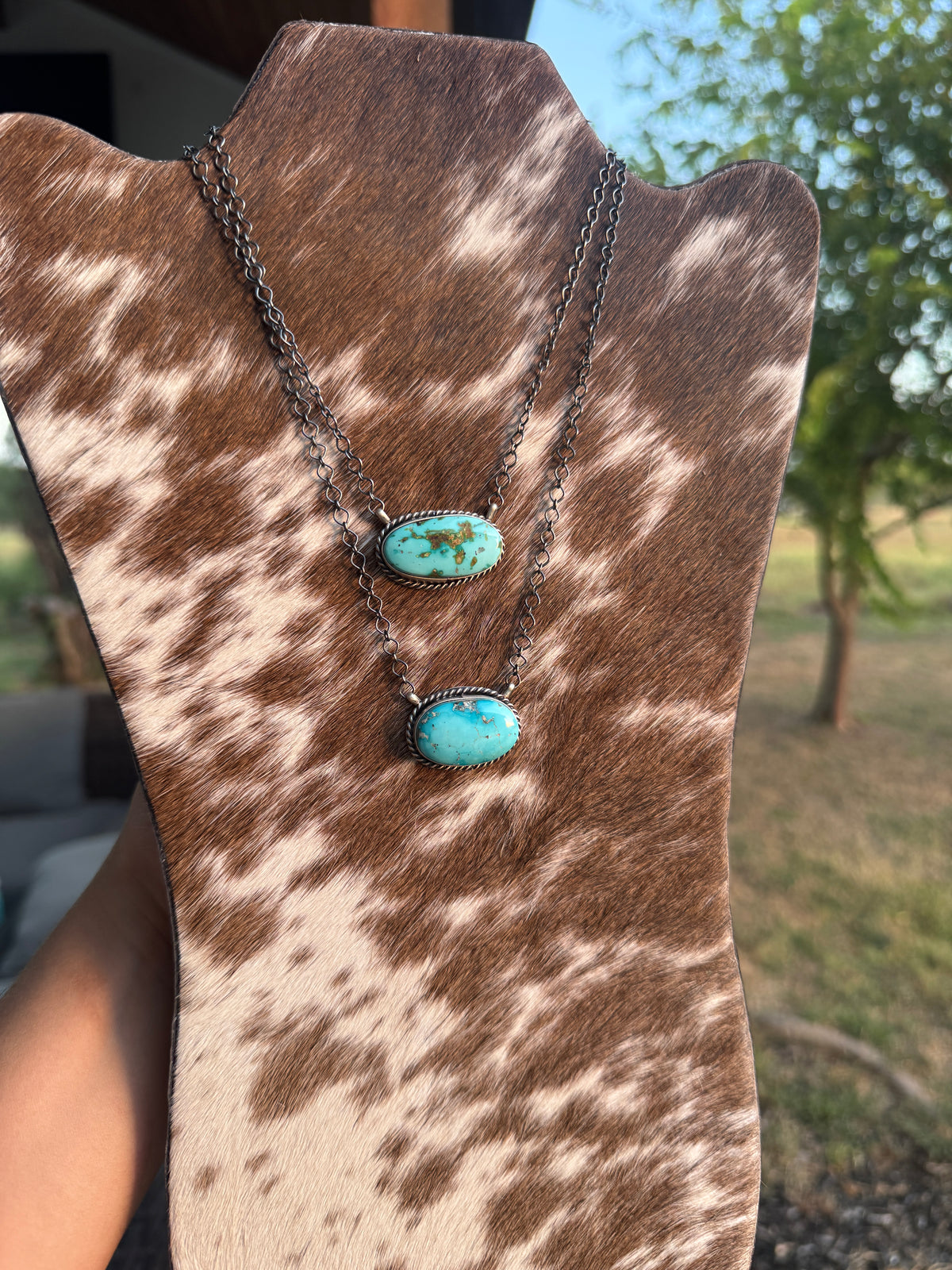 Sonoran 2 Oval Bar Necklace 17" (top)