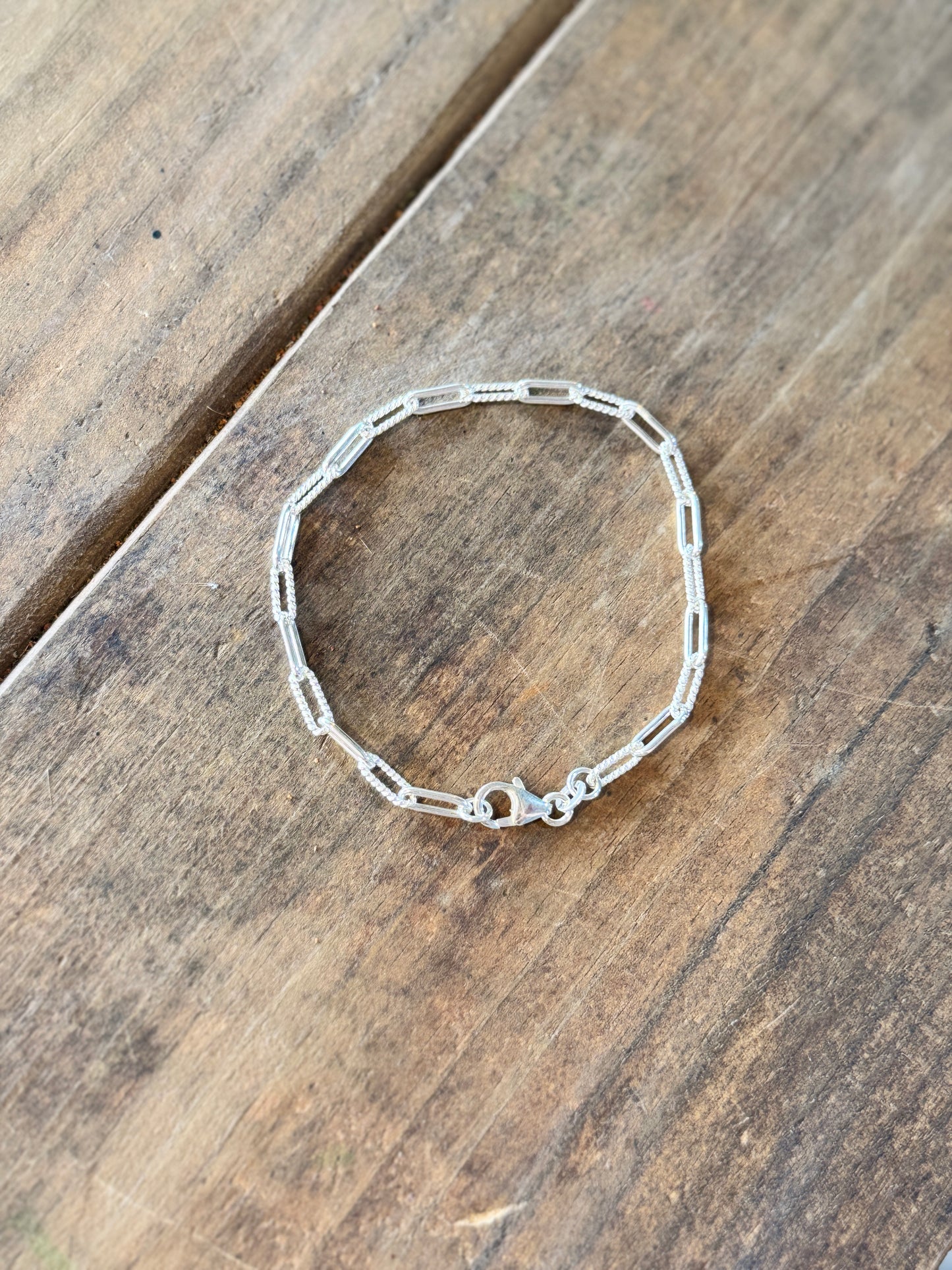 Paper clip 7” bracelet - Plain & Twist style