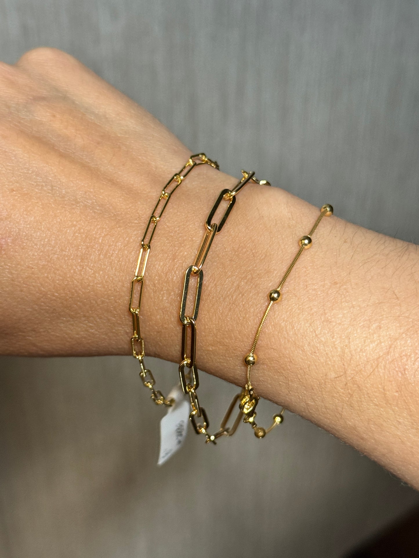 Gold Dainty Pearl bracelet 7”