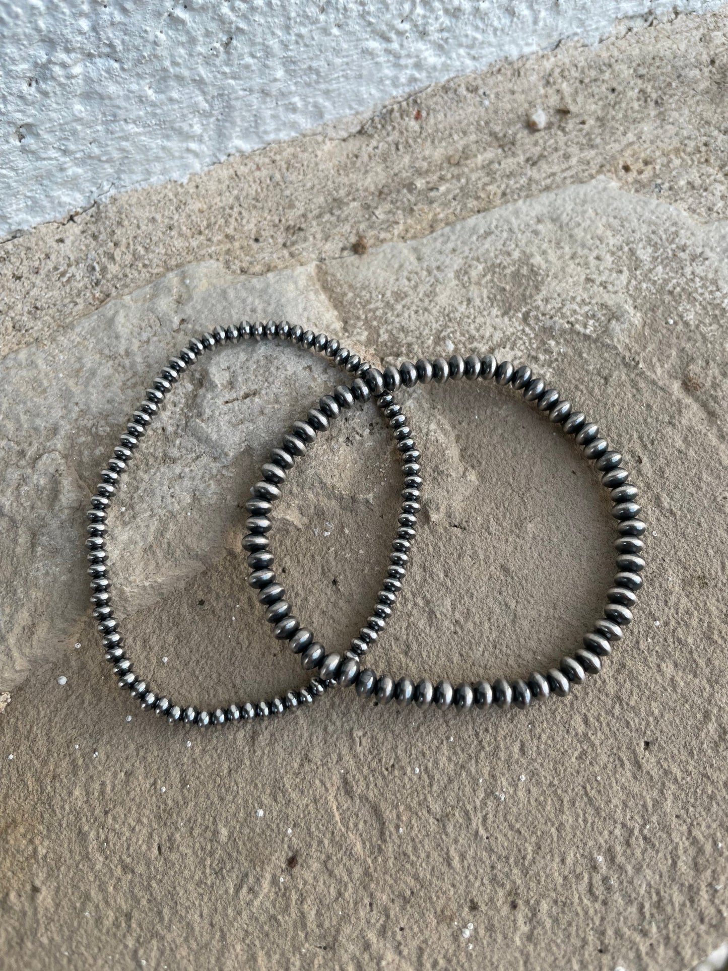 Saucer Navajo Pearls Bracelet (Stretchy) Available in 3mm up to 9mm