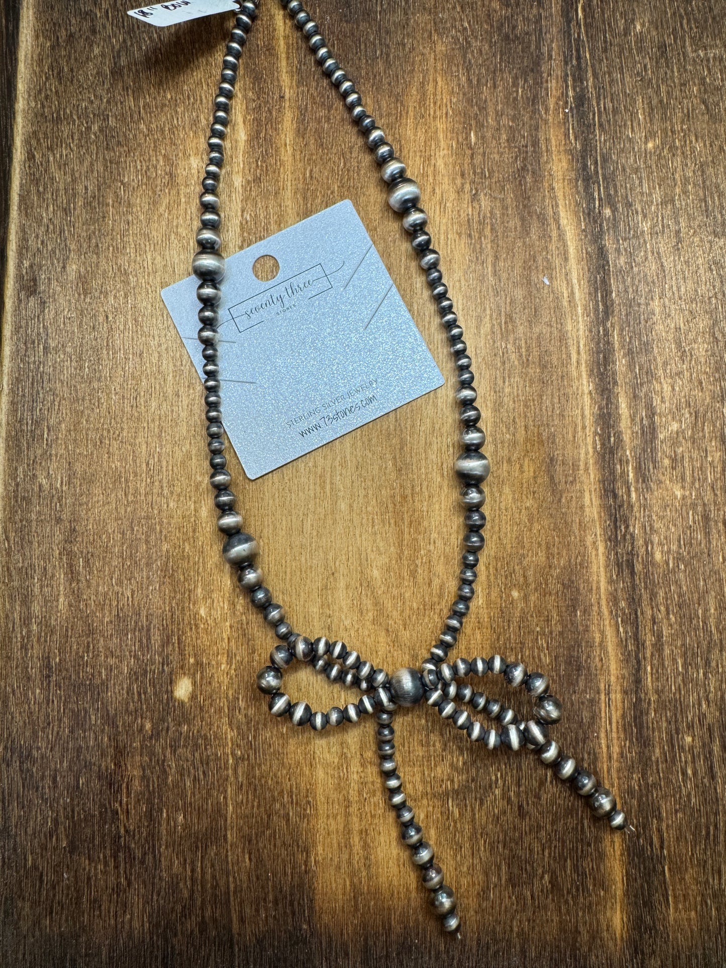 18” Bow Necklace 4mm graduated