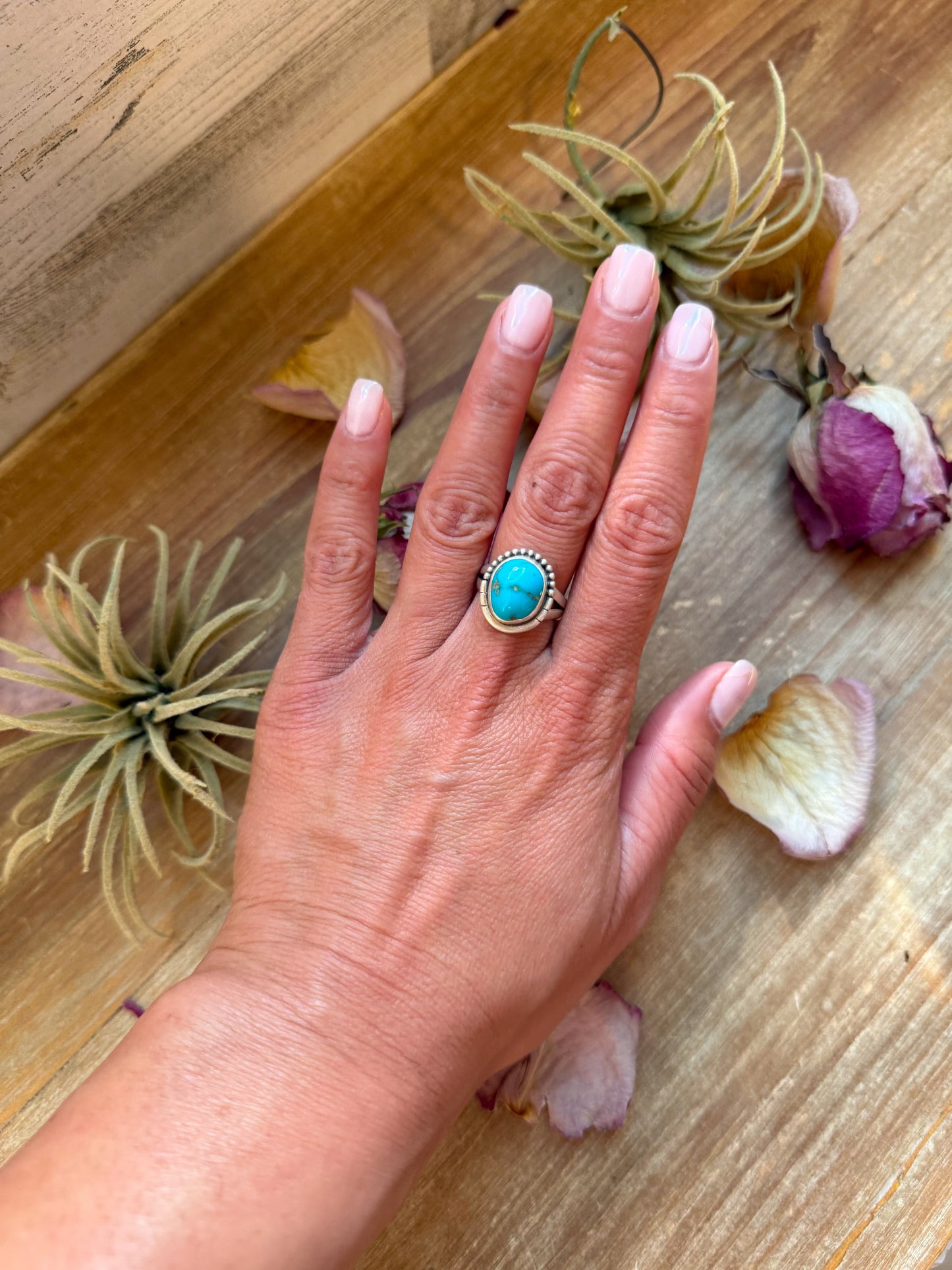 Kingman Turquoise Sterling Silver Ring – Size 8