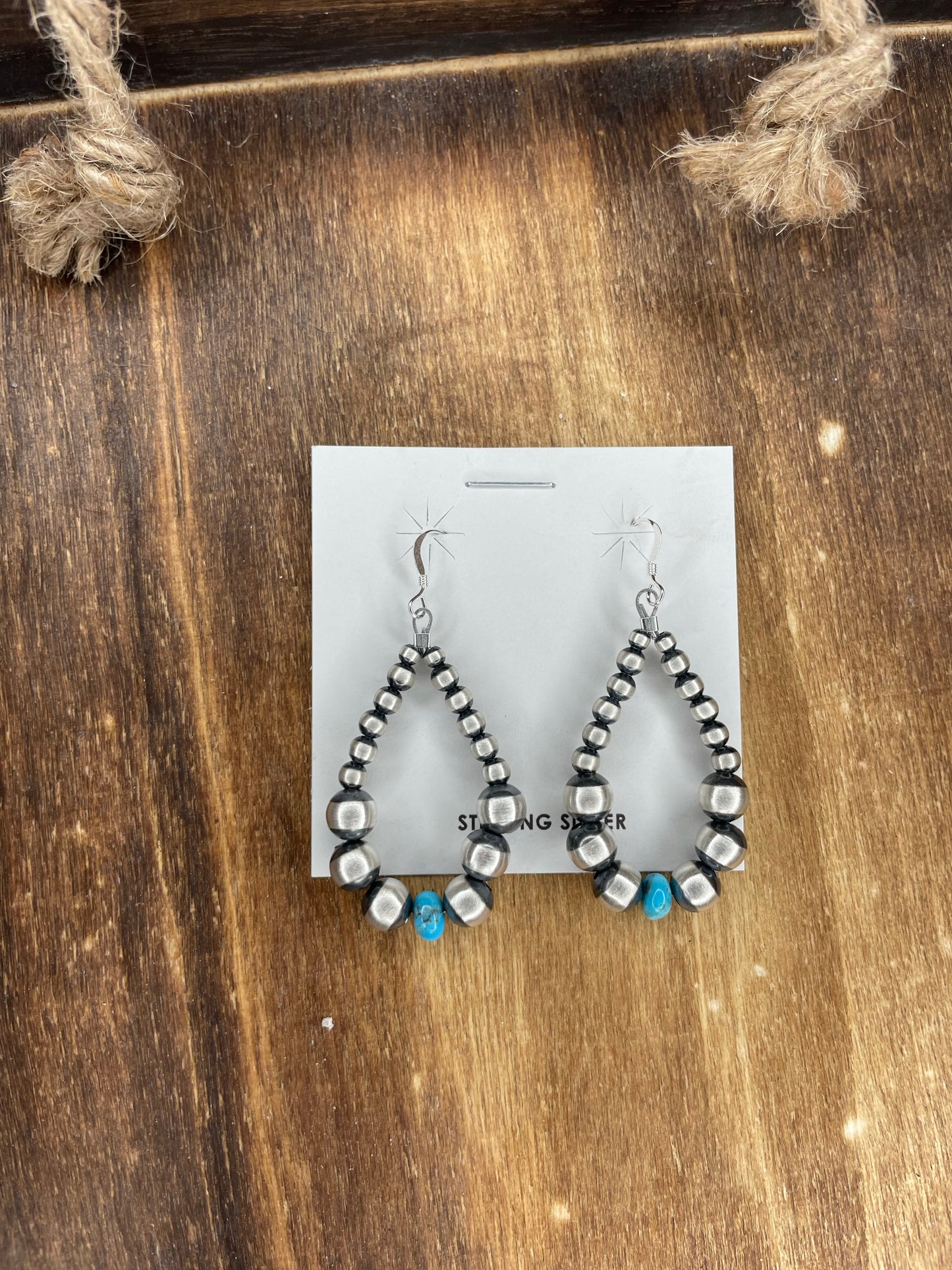 4mm 5mm teardrop Navajo Pearl earrings with Turquoise