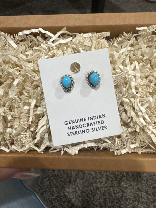 Turquoise Pear + rope detail earring