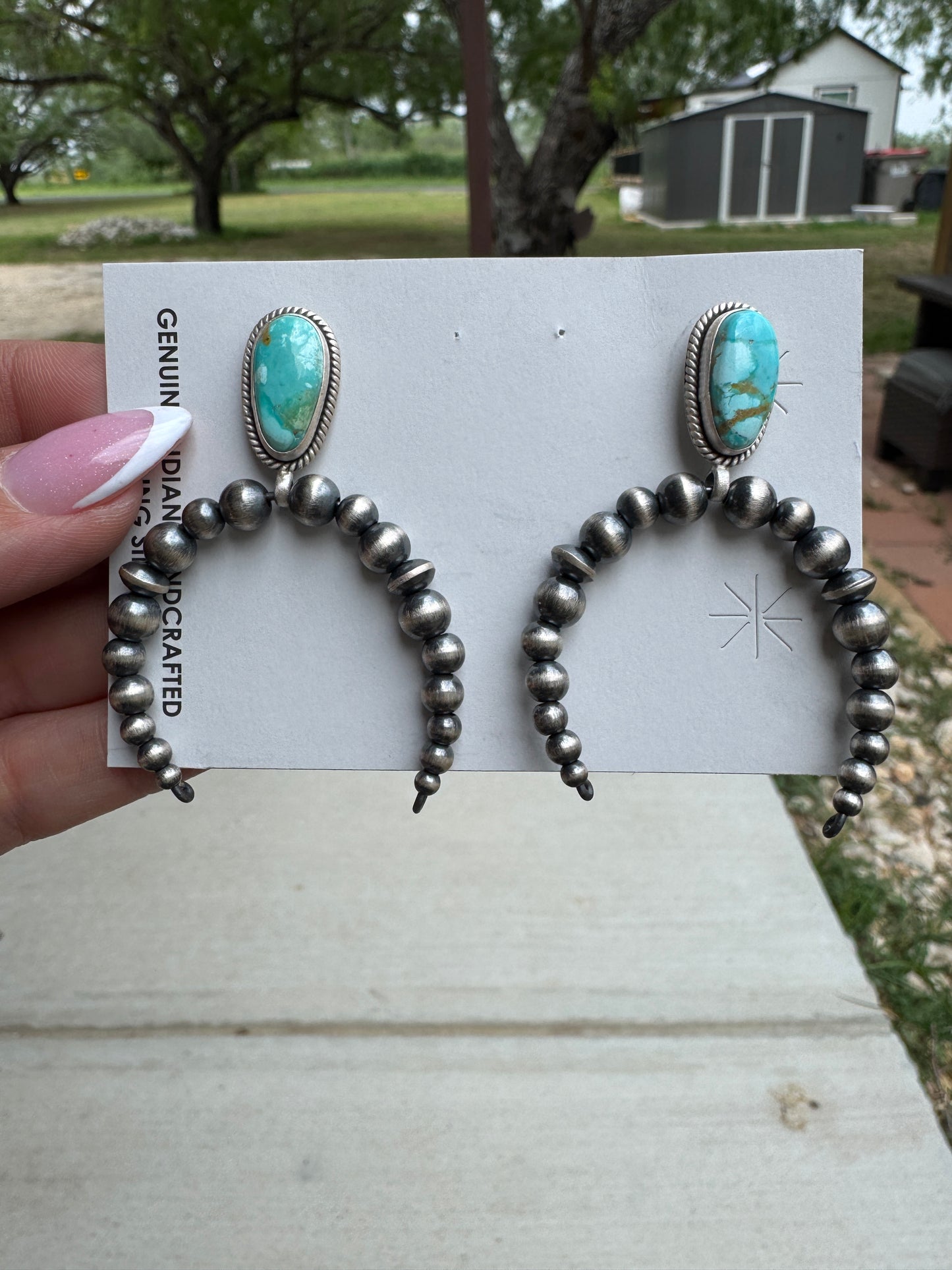 Naja style Navajo pearl with kingman