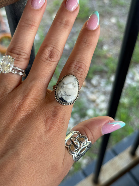 White Buffalo Ring Sz8
