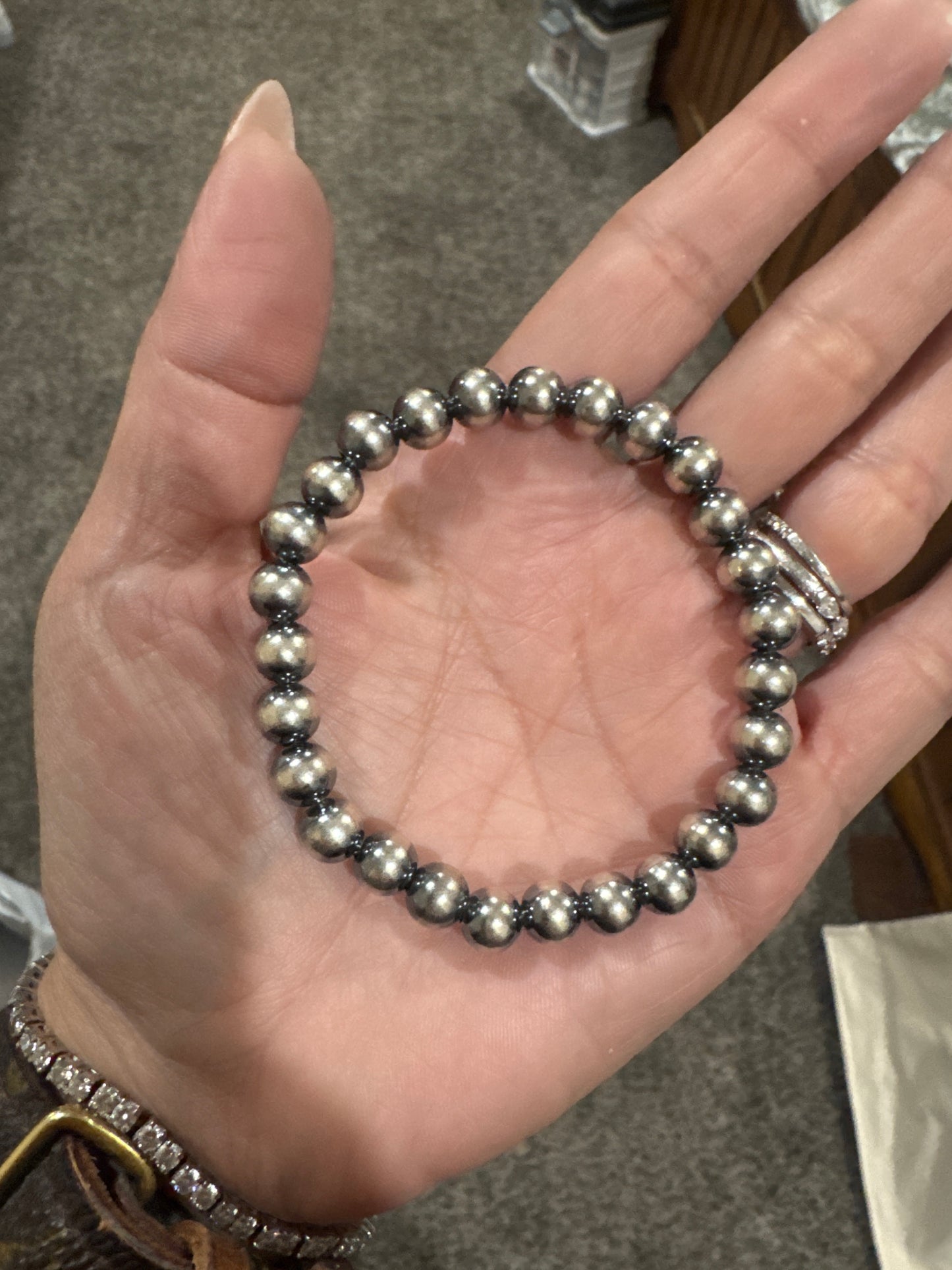 7mm Navajo Pearl Bracelet stretch