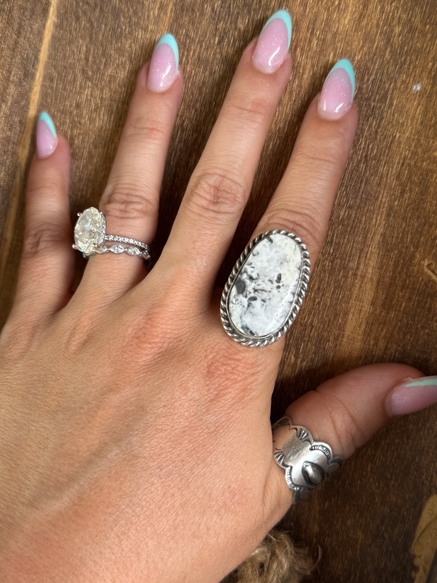 White Buffalo size 6.5 Ring