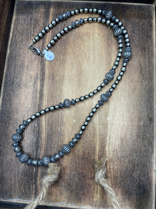 The Native Navajo necklace