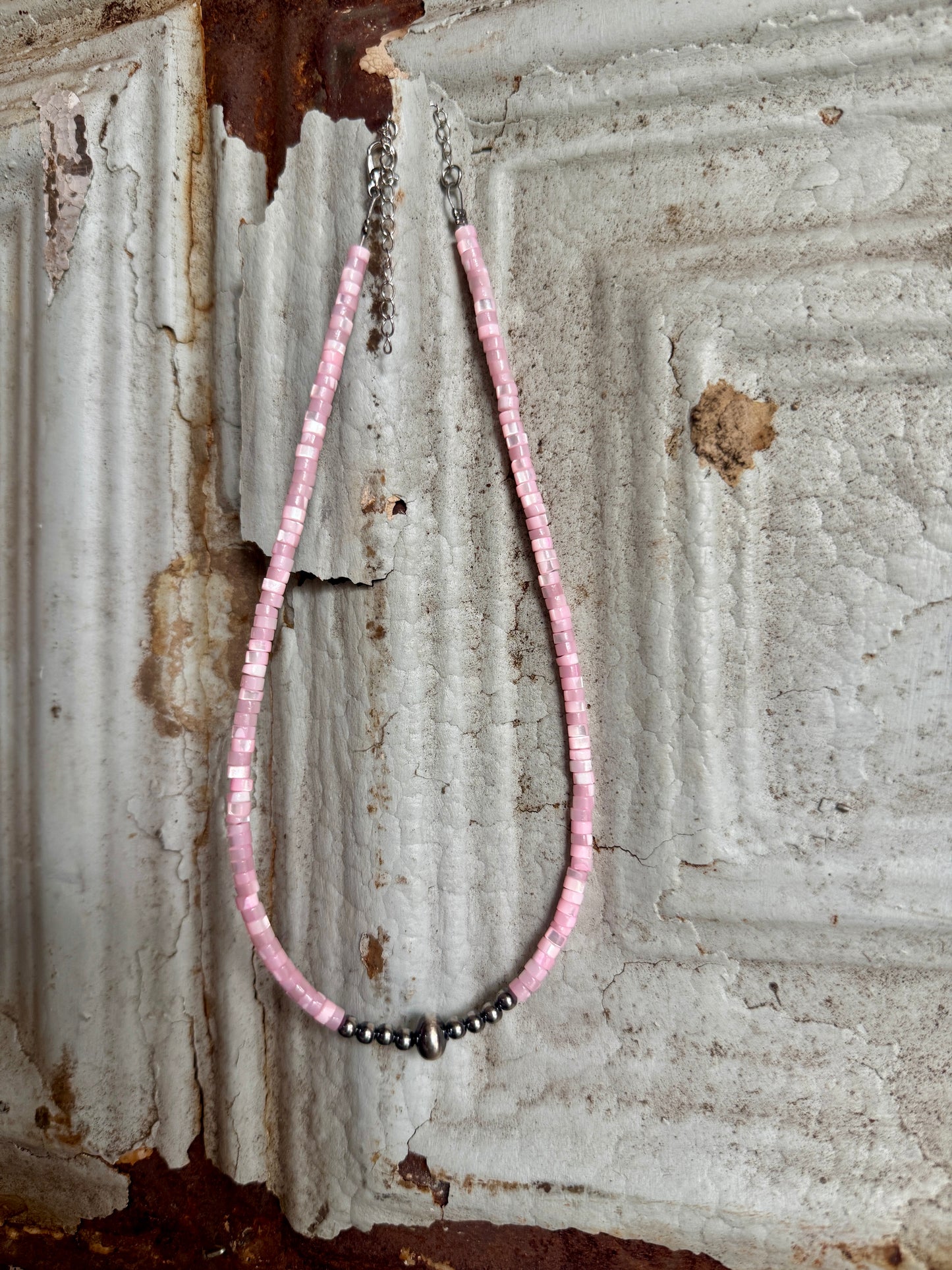 Pink shell choker 15” plus extender