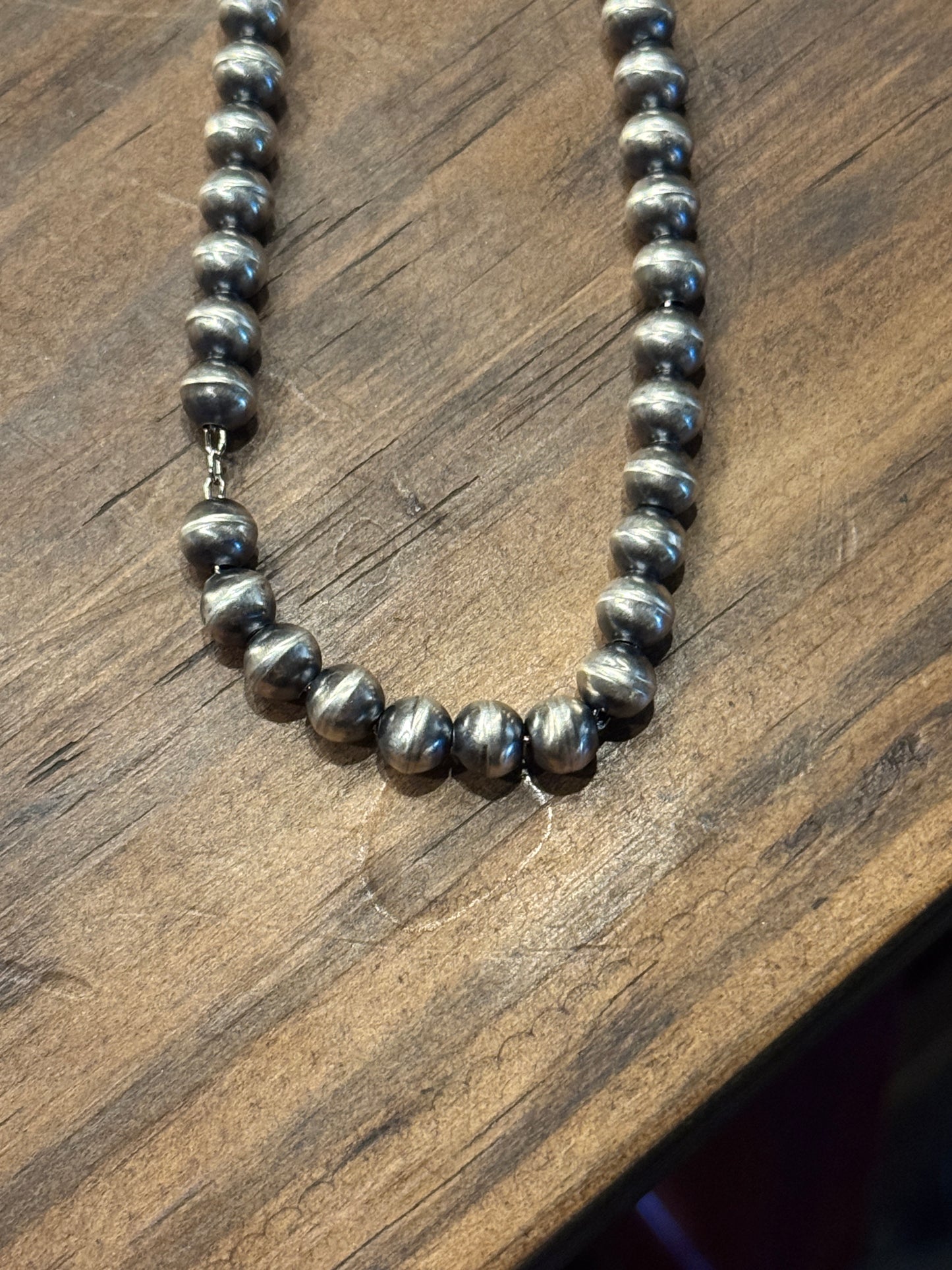 Handmade Navajo Pearls Bryannen Halwood 6mm 18