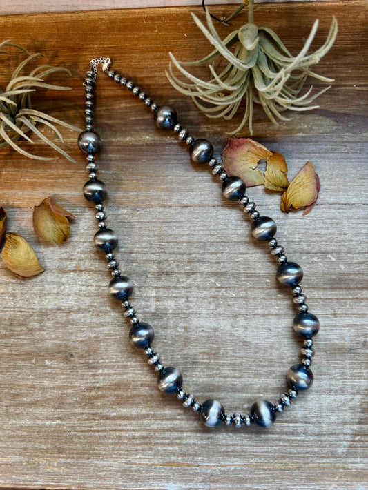 Sterling Silver Pearl Necklace – Mixed Sizes – 23"