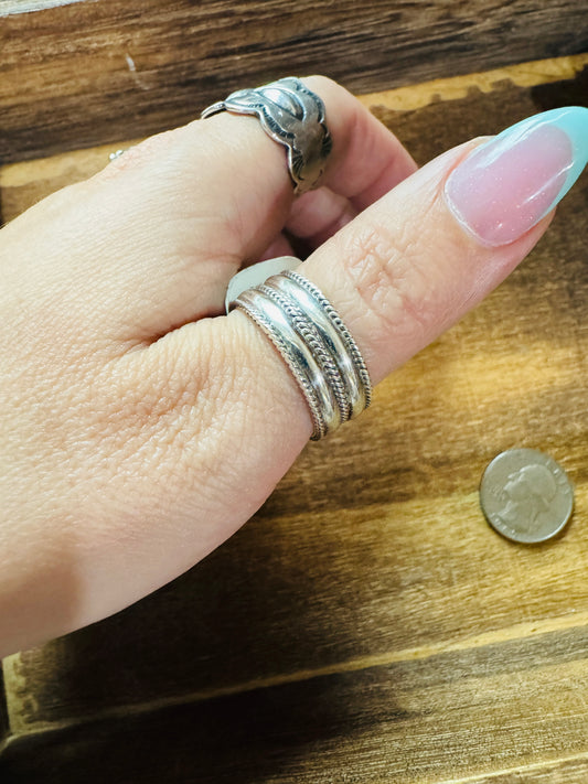 SZ:9 Double barrell Roped Ring