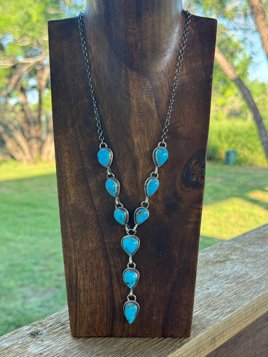 Sleeping Beauty Lariat 19"
