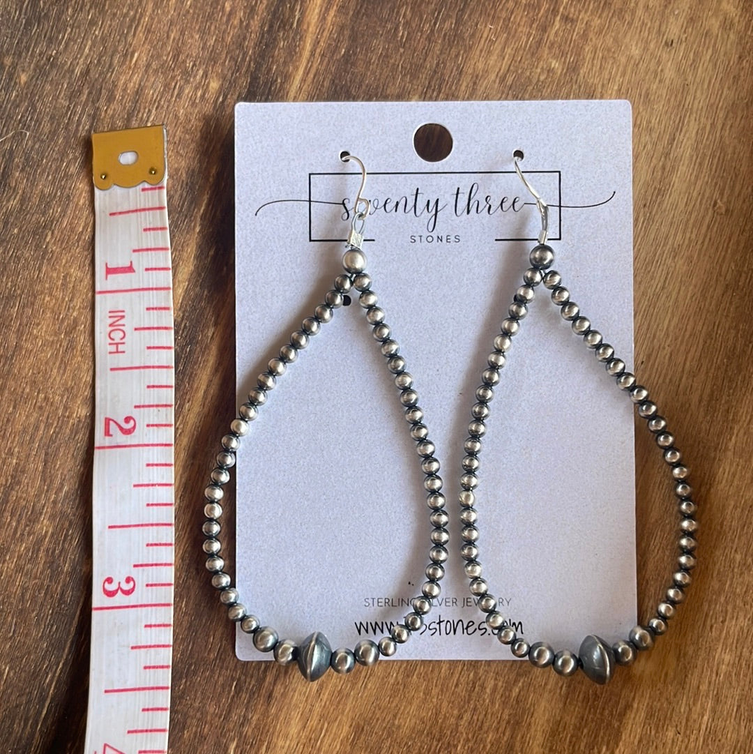 3..5” 3mm teardrop Navajo Pearl earrings