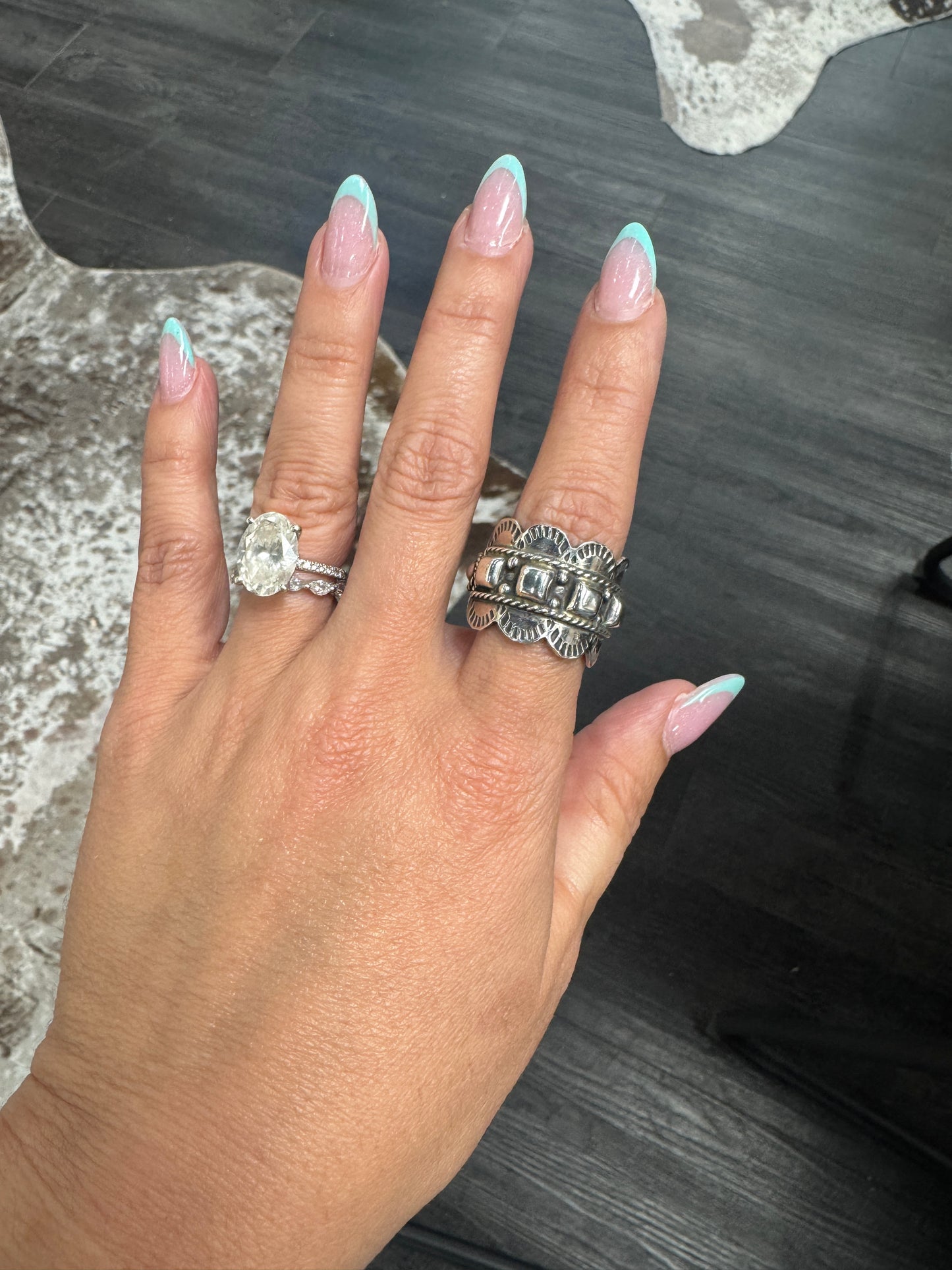 Silver scalloped Beaded Cigar band