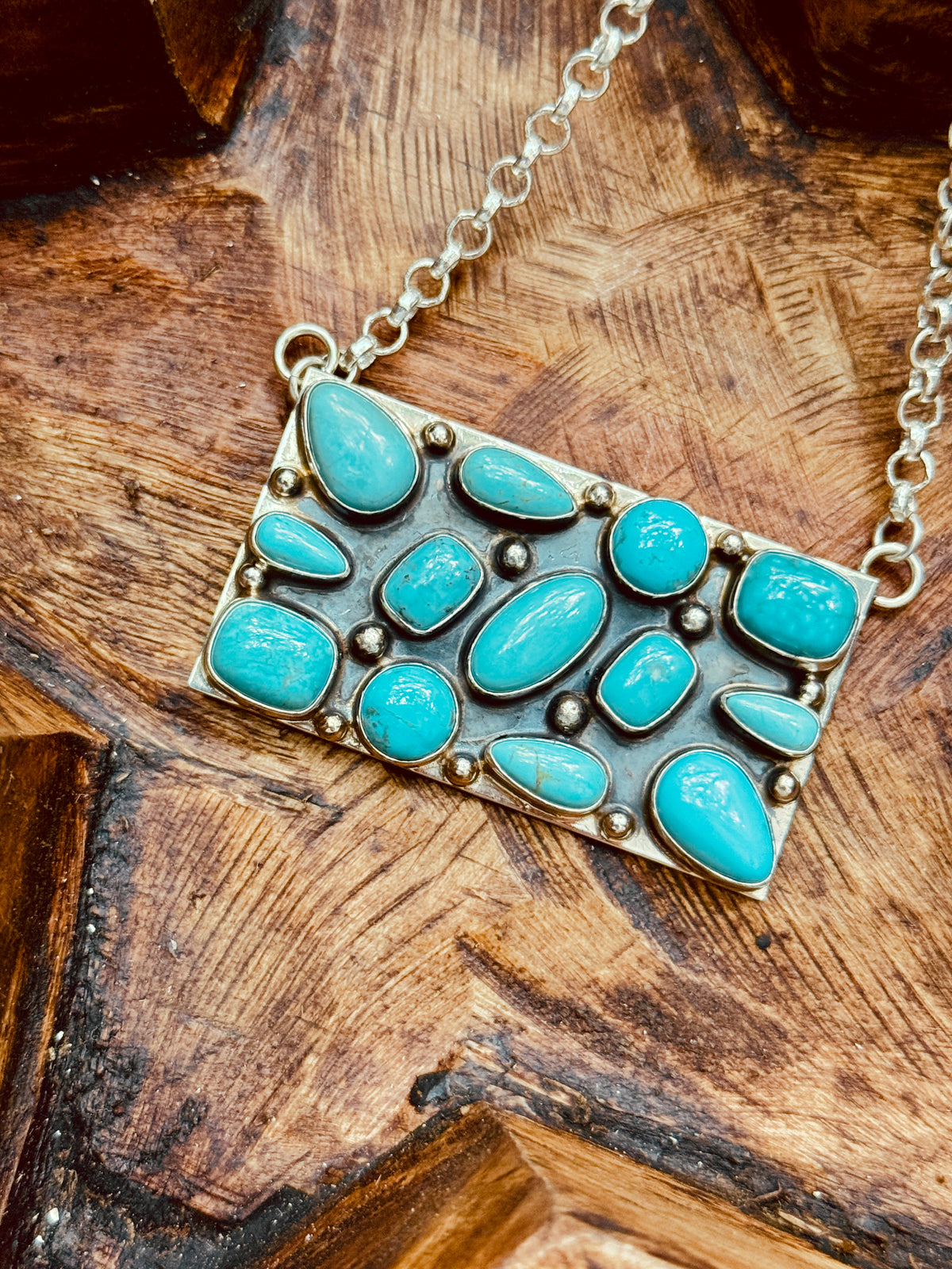 Campitos Turquoise 13 Stone Bar Necklace, 18'