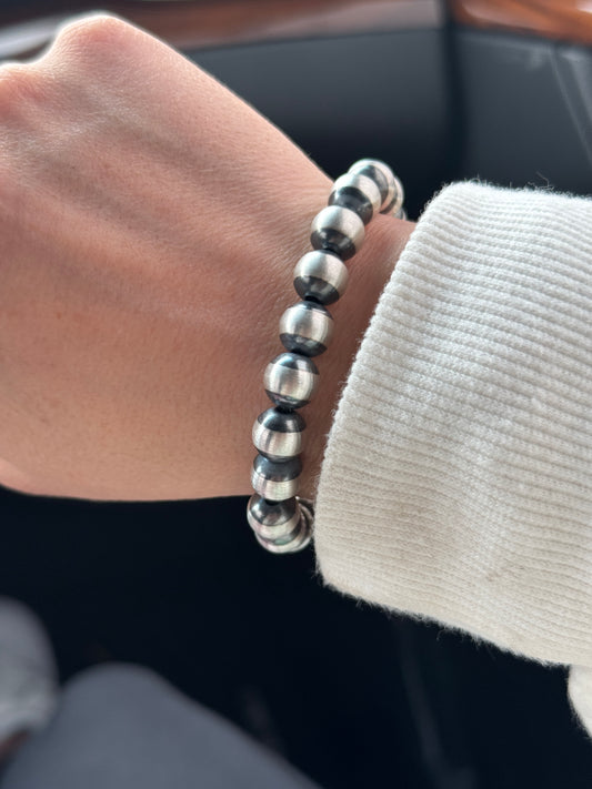 9mm Navajo Pearl Bracelet