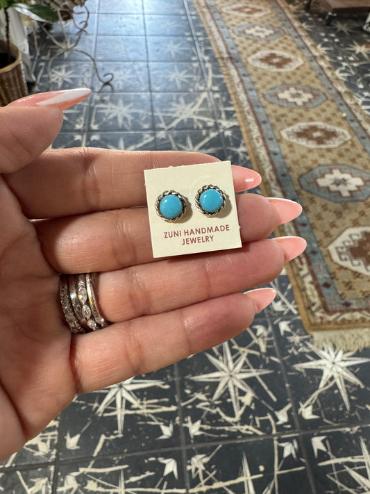 Turquoise Round Stud with twist wire