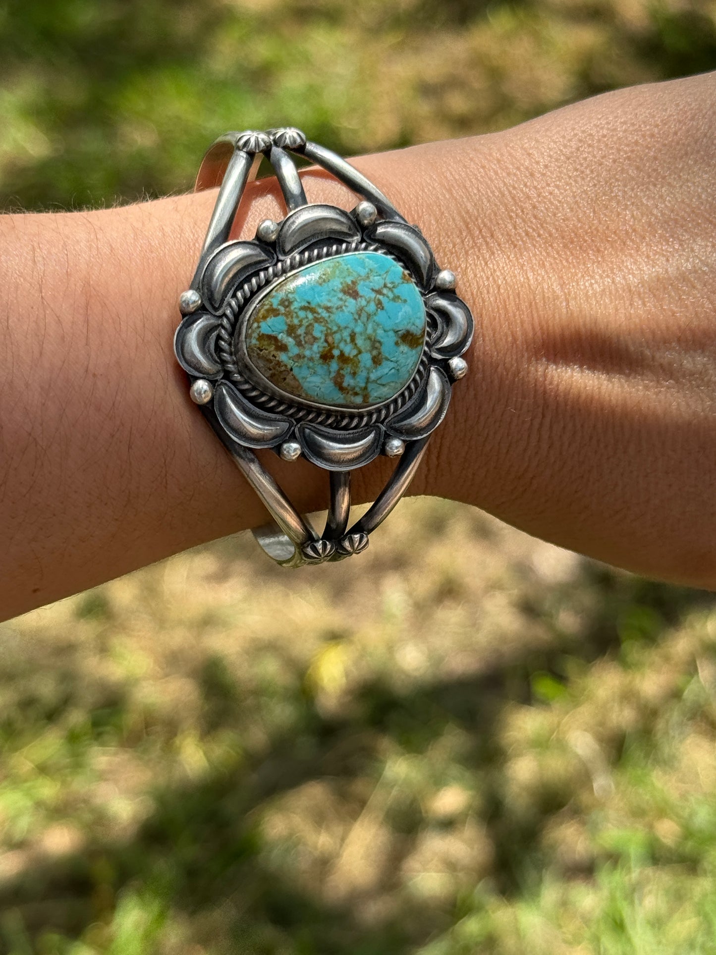 Mine 8 statement cuff