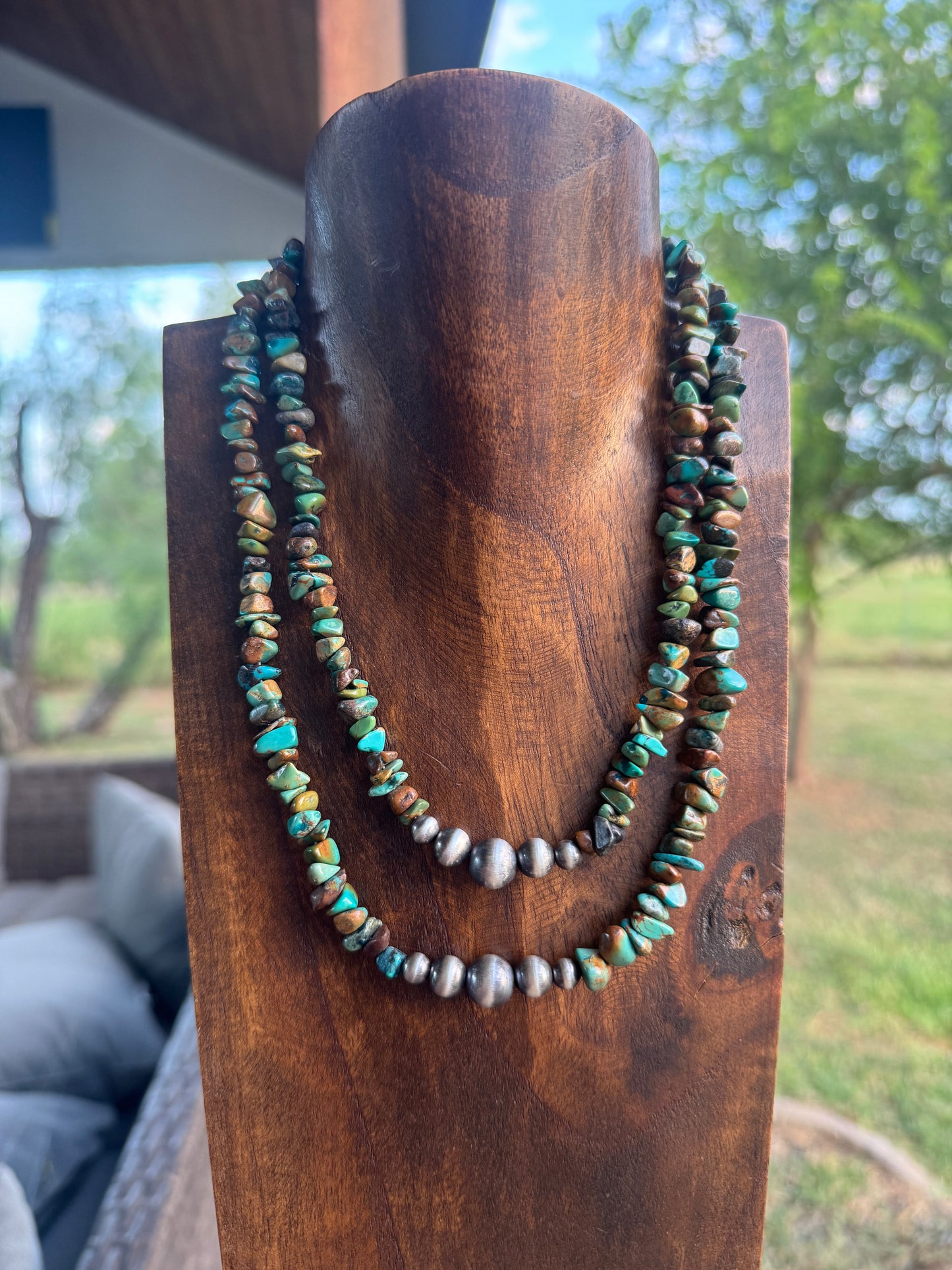 Graduated turquoise Chunky 16" Necklace