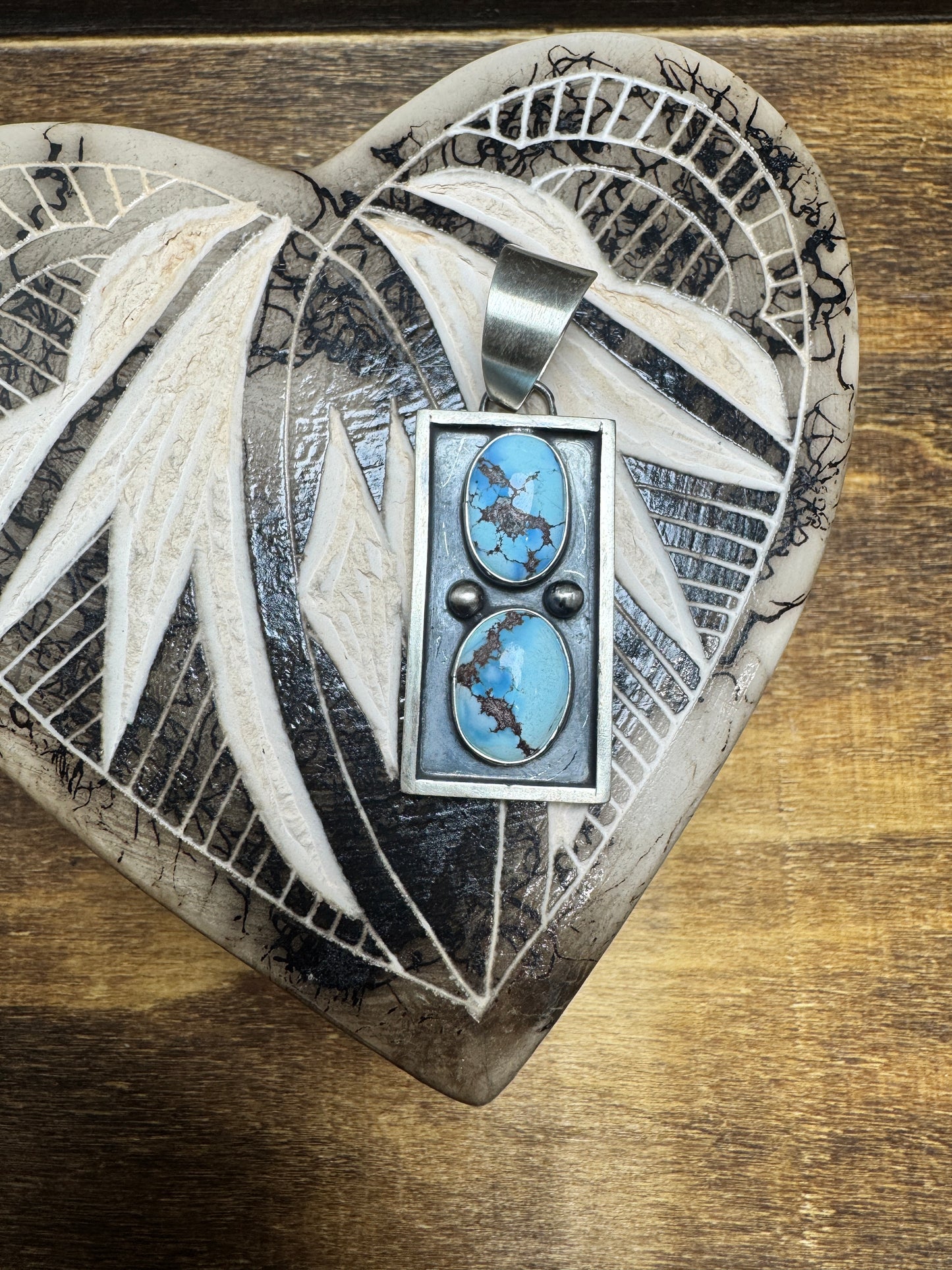 Golden Hills Pendant A