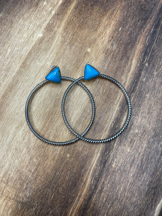 2.5” Twist wire hoops with Turquoise Stud