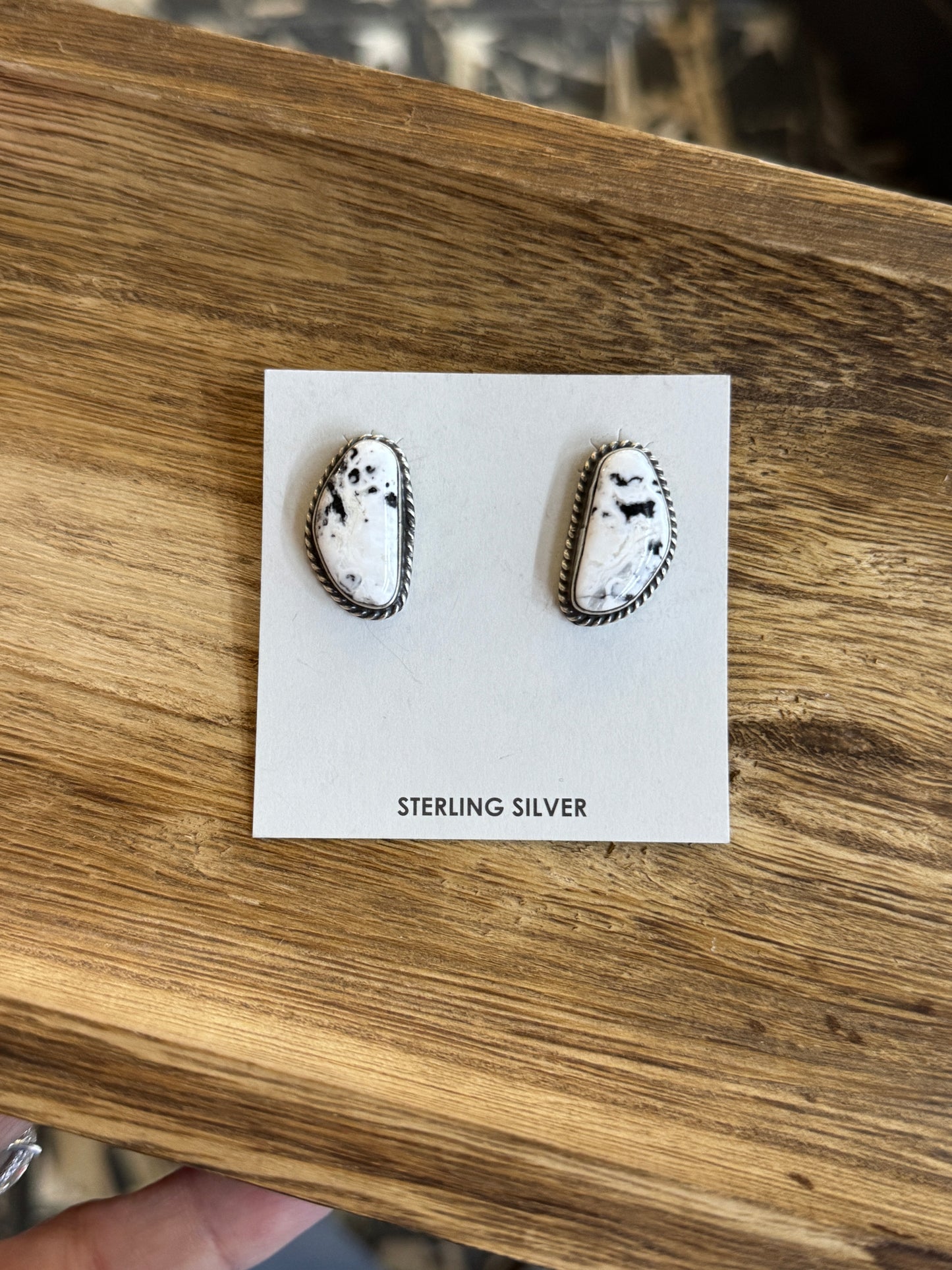White Buffalo Stud earrings A
