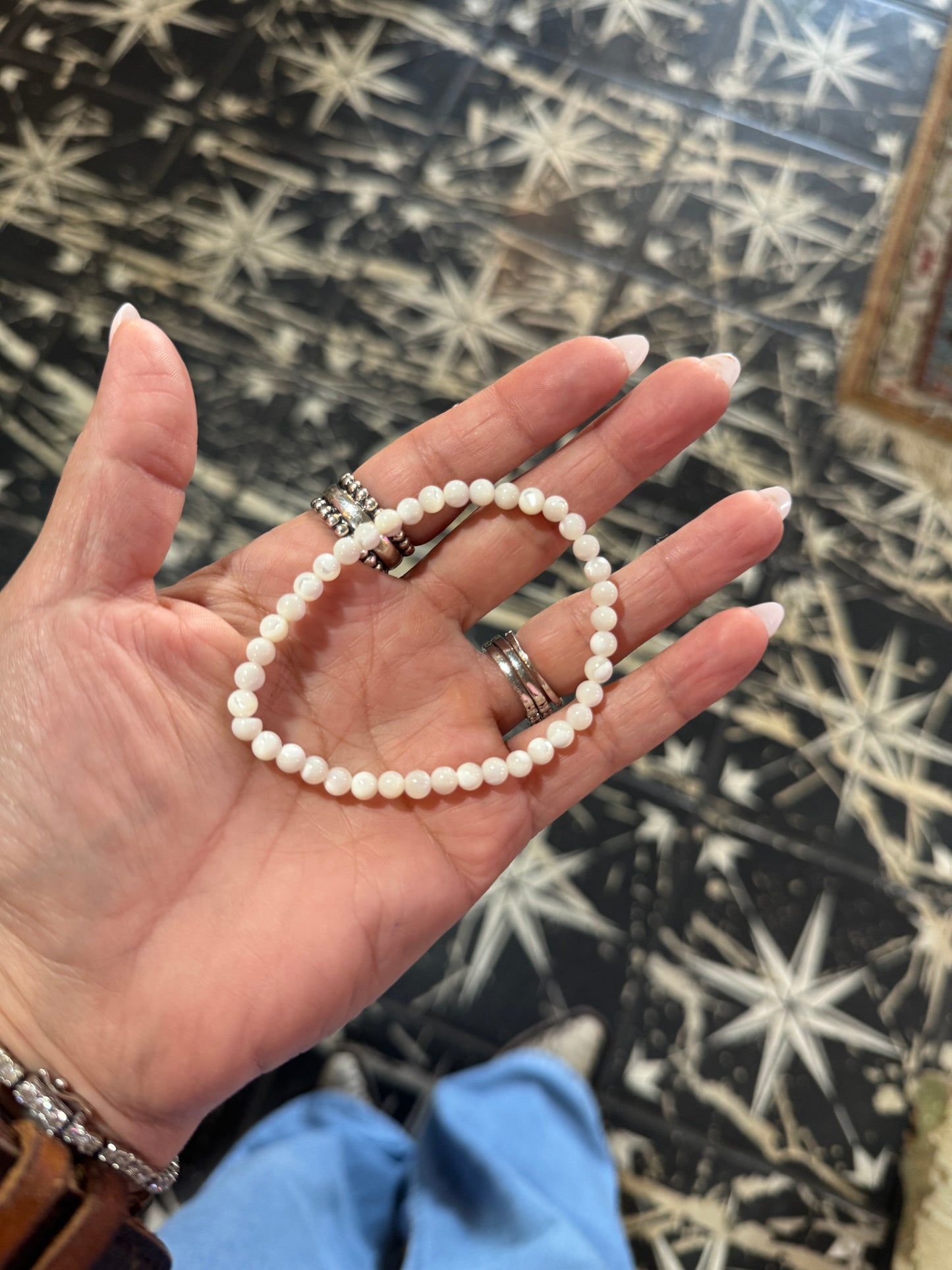 Mother of Pearl stretch bracelet