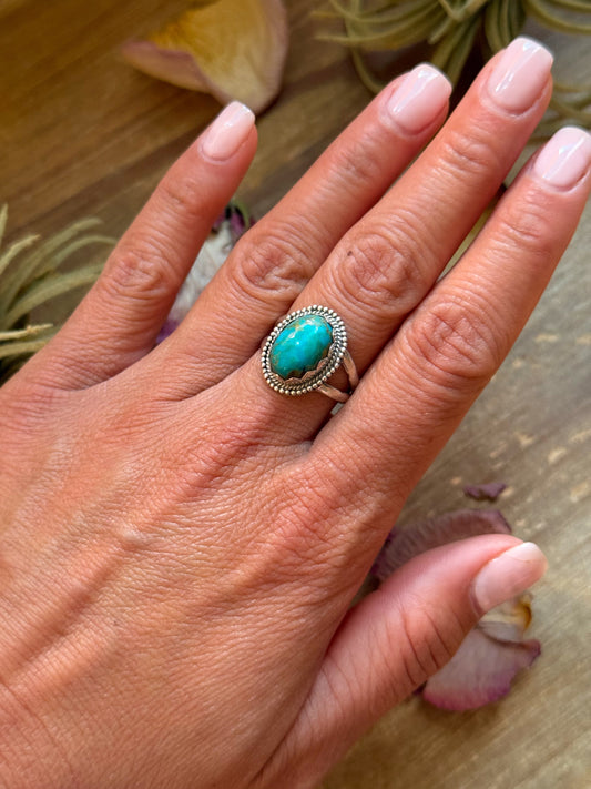 Kingman Turquoise Sterling Silver Ring – Size 8.5