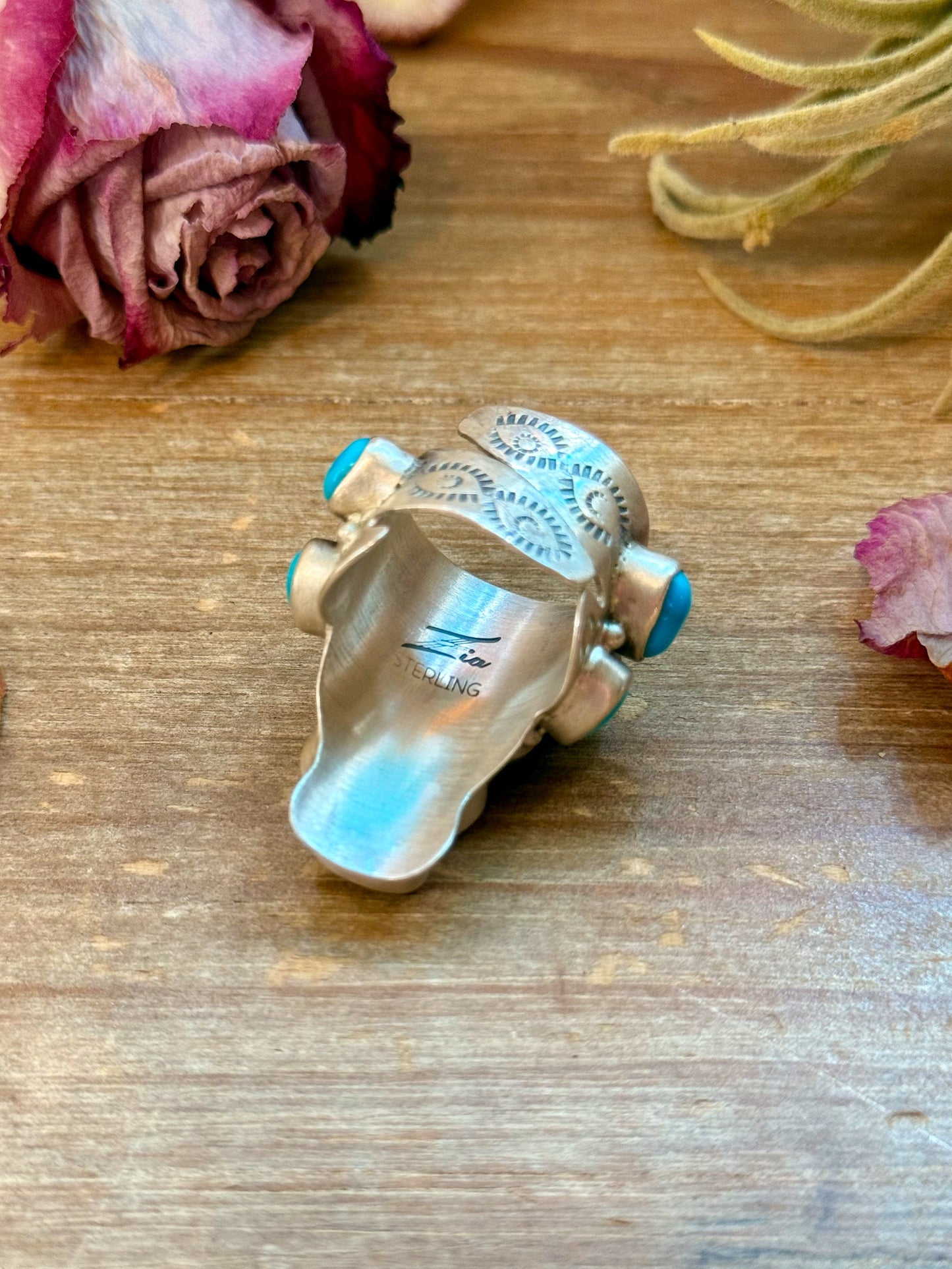 Kingman Turquoise Longhorn Sterling Silver Ring – Adjustable (Fits 8+)