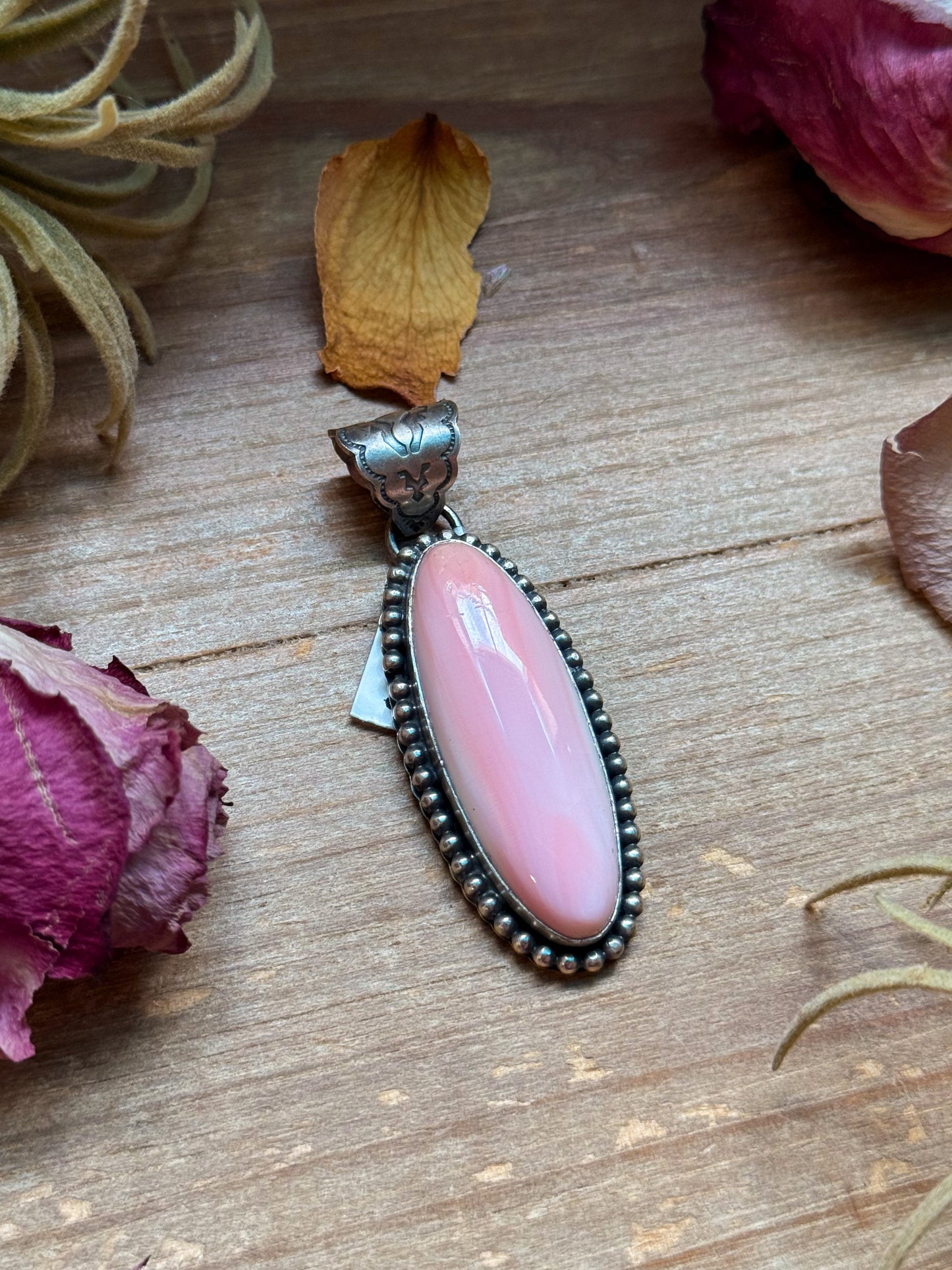 Pink Conch Shell Sterling Silver Pendant – Long Oval – Stamped NED NEZ
