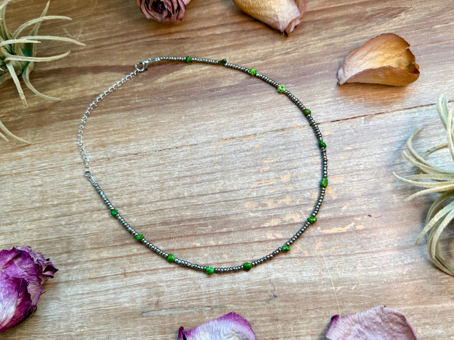 Green Turquoise Glass Seed Bead Necklace – 14 Inch