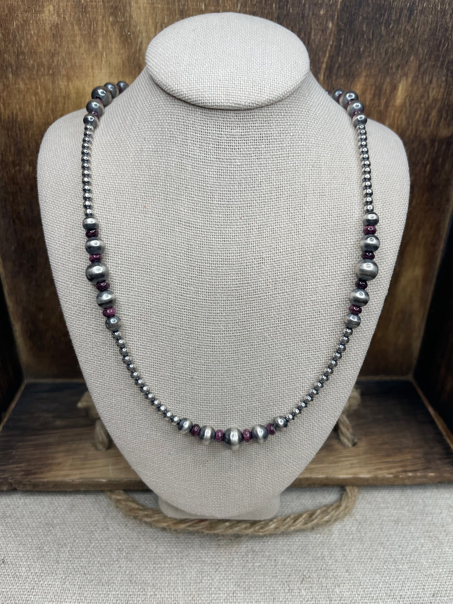 18" Graduated Necklace with purple spiny