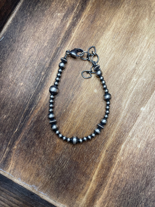 The Maine 4mm Navajo Pearl Bracelet