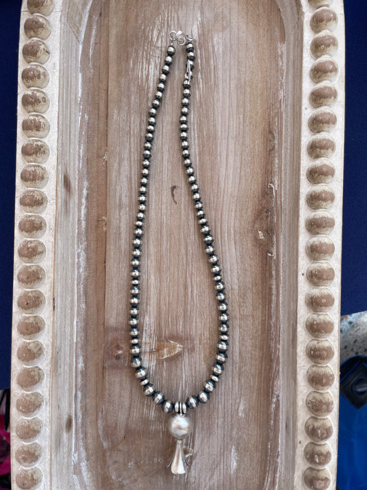 Navajo Pearl Necklace with Squash Blossom