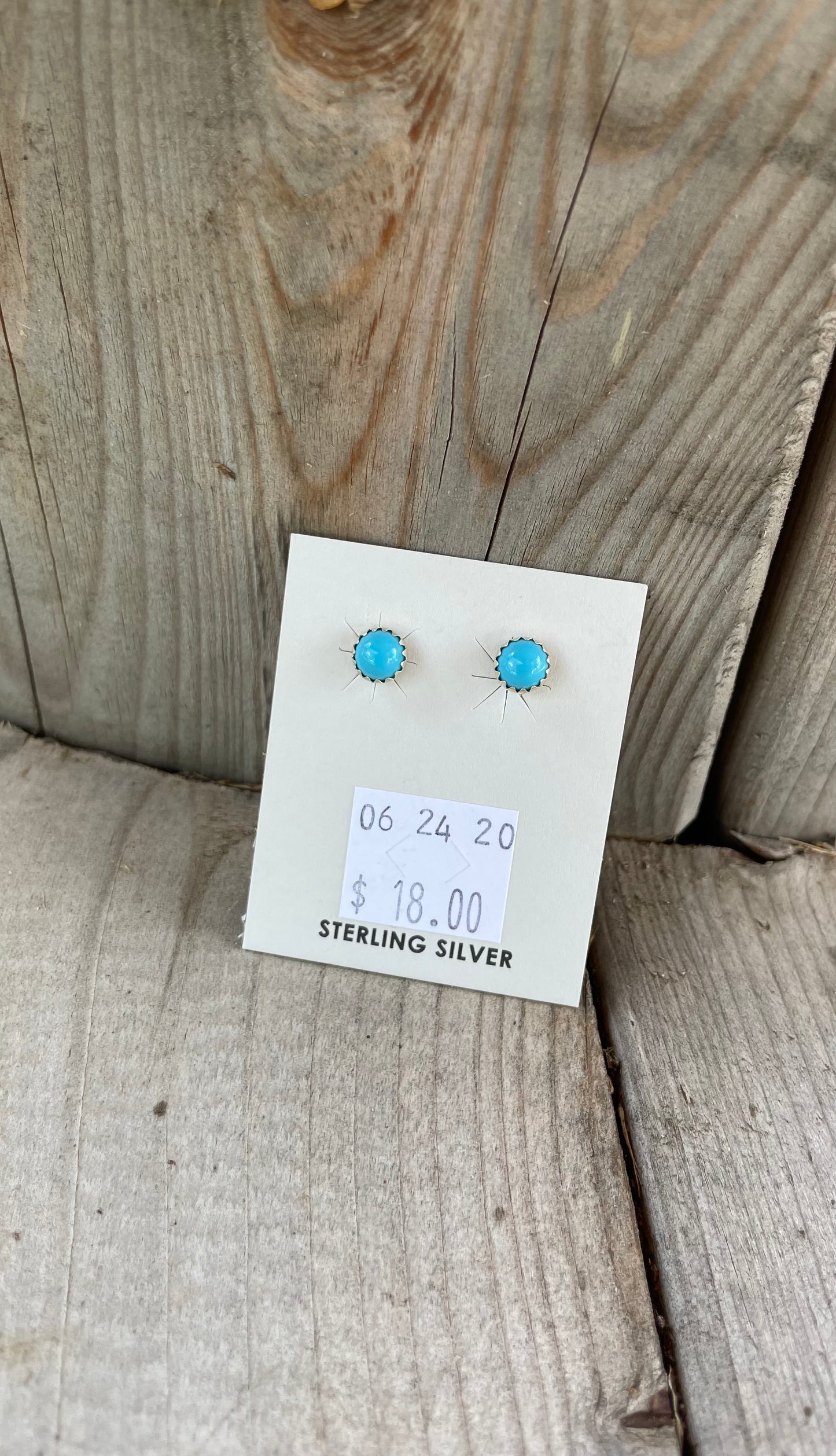 Turquoise Round Stud