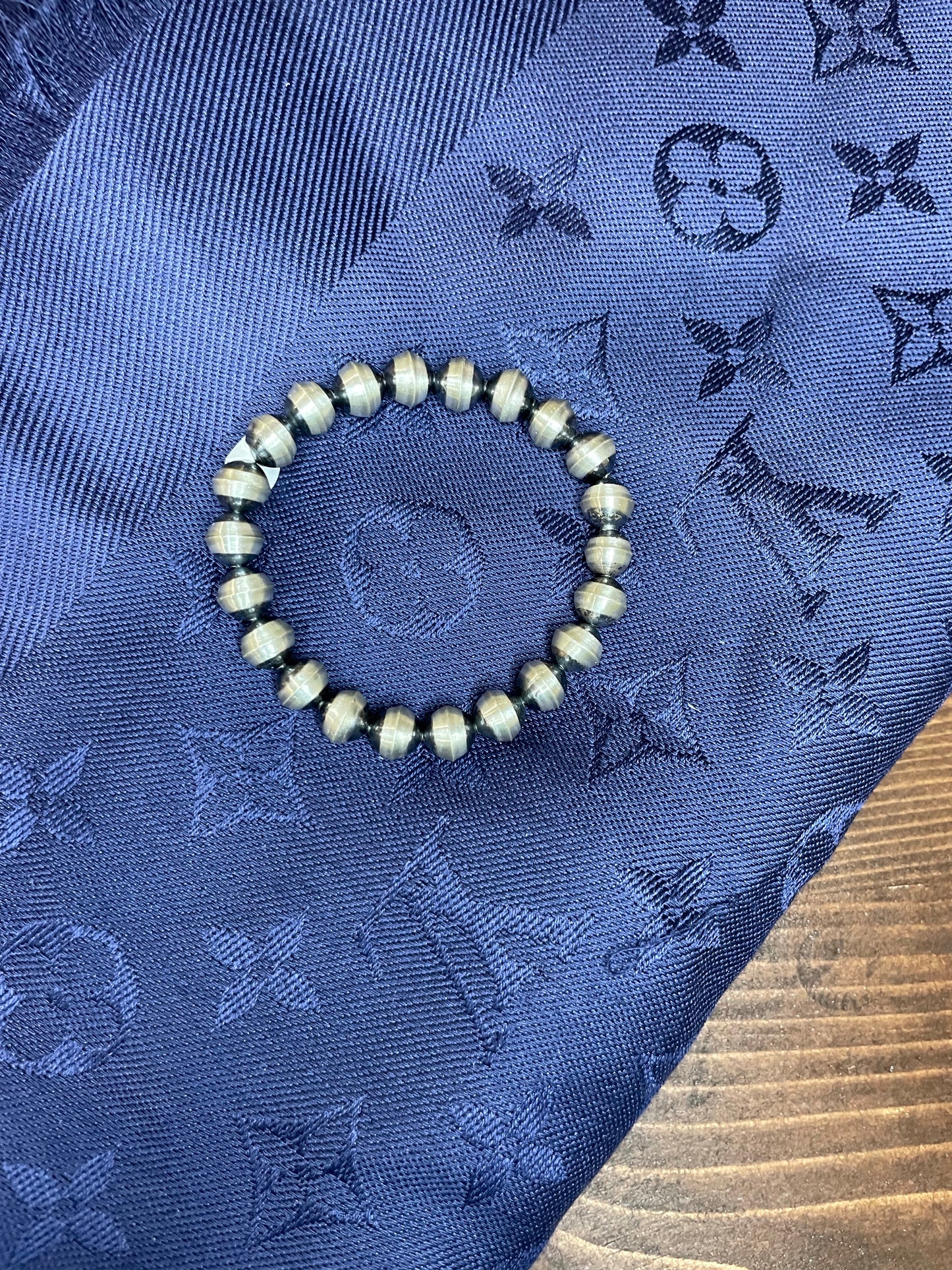 9mm Navajo Pearl Bracelet